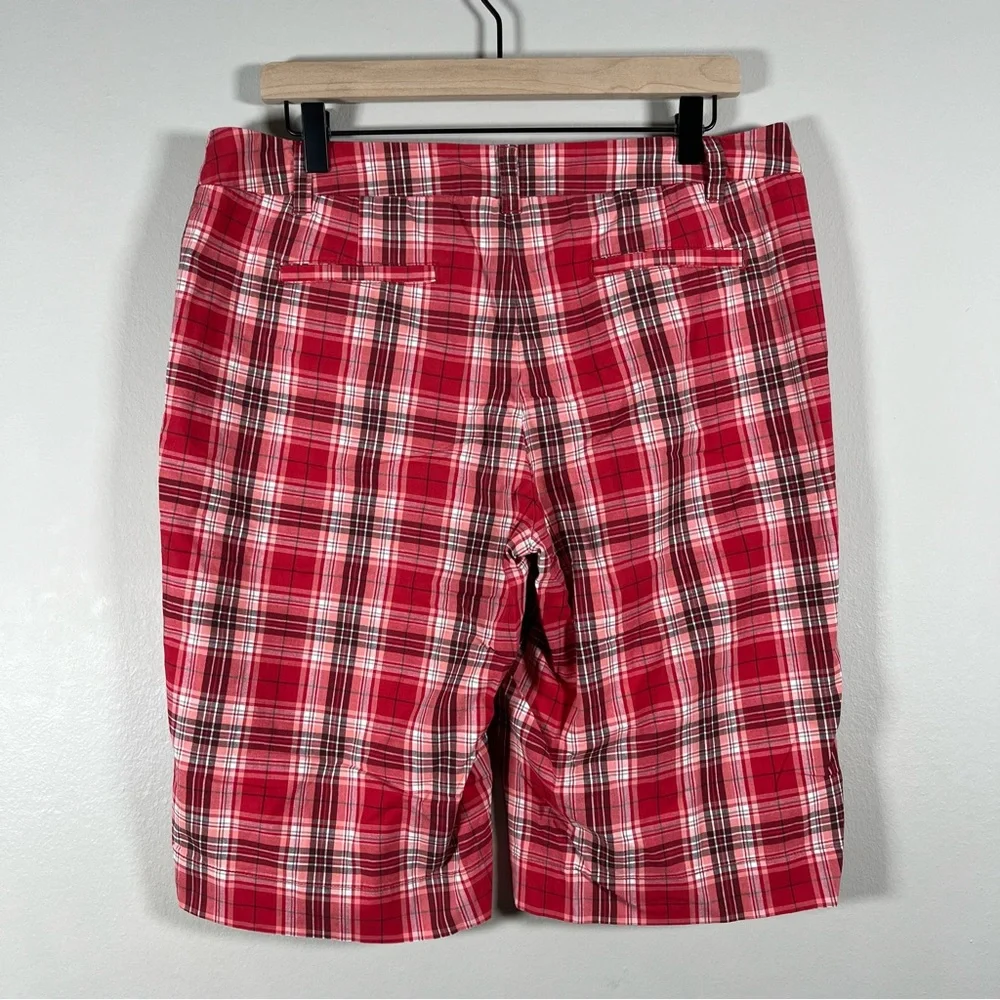 New York & Company Manhattan Chino Women’s Red Plaid Shorts Size 12